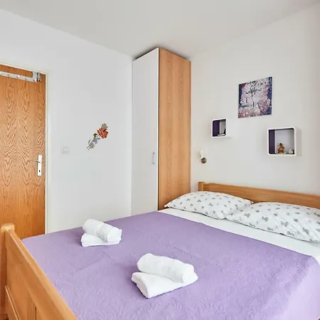 Sv. Ilija - Biokova Apartamento Baška Voda